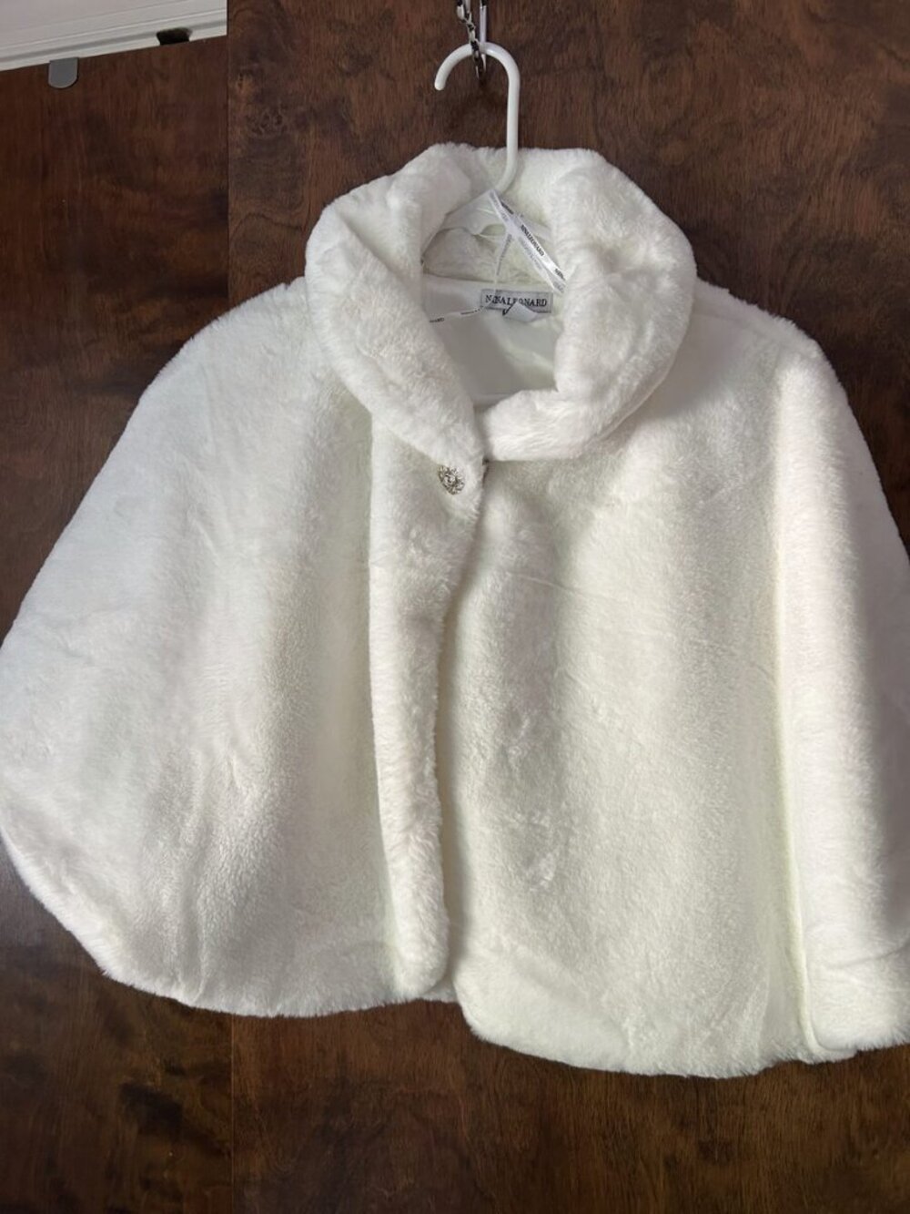 Nina Leonard White Faux Fur Cropped Cape Jacket, Size M